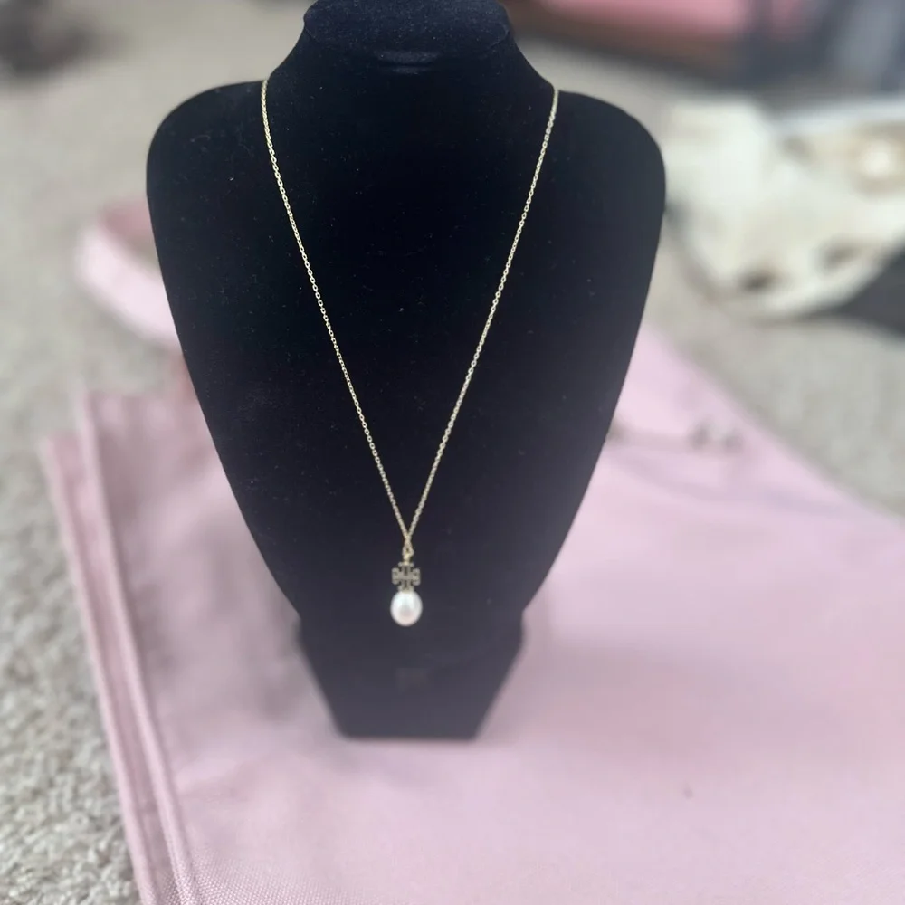 Tory Burch Gold Necklace with Pearl Pendant - Picture 2 of 6